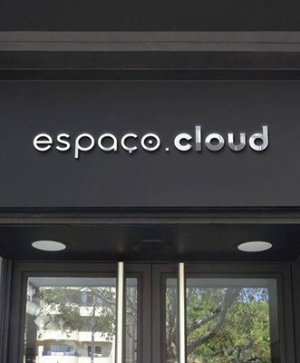 Fachada Espaço.Cloud